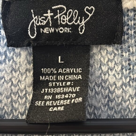 Just Polly Blue and White Crewneck Sweater with Wavy Pattern - Picture 3 of 4